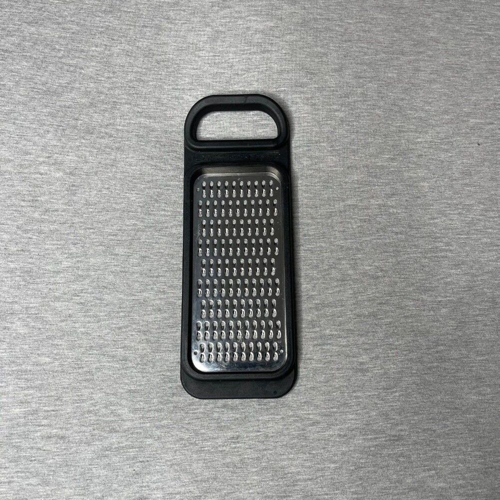 IKEA 365+ Black & Stainless Steel Handheld Flat Cheese Grater - Picture 2 of 6